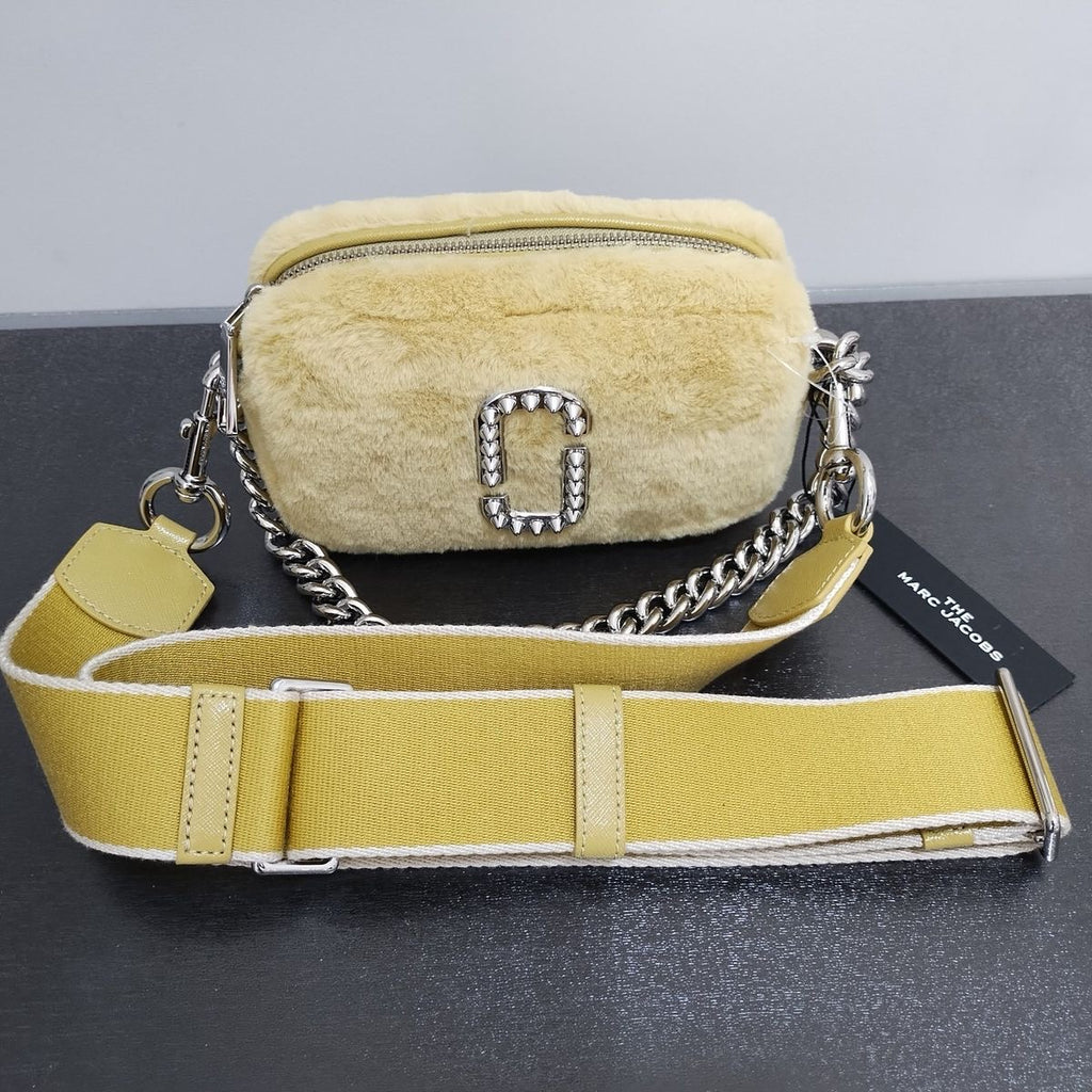 Marc Jacobs The Plush Snapshot crossbody bag